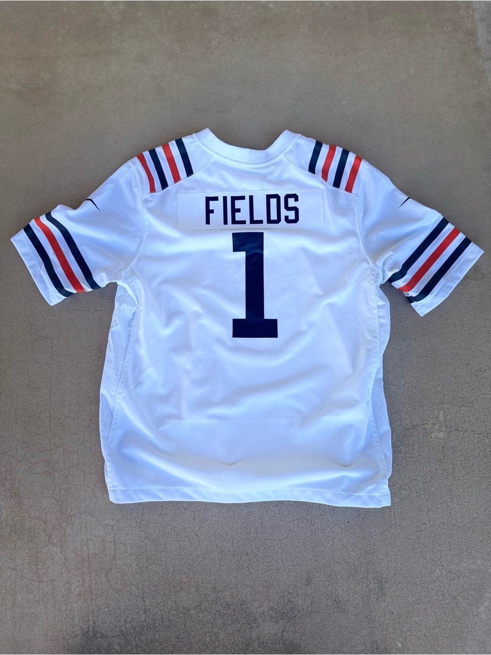 Nike Chicago Bears Justin Fields #1 On Field NFL Jersey White – Size L